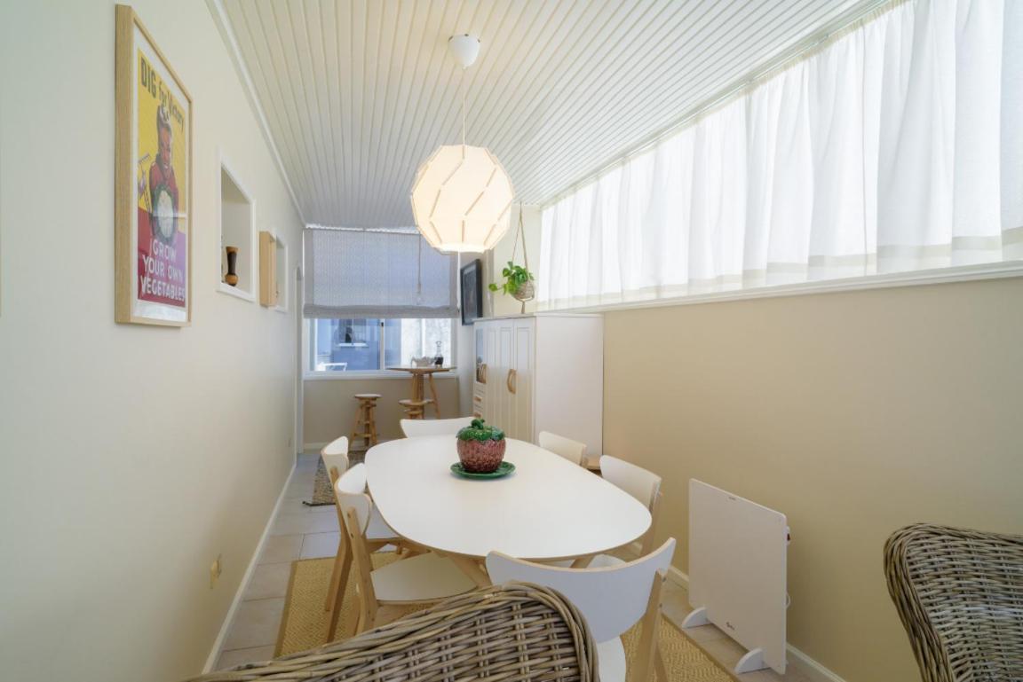 Apa 12 Apartment เอสปีโญ ภายนอก รูปภาพ